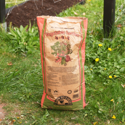 Down To Earth 4-4-4 Vegetable Fertilizer